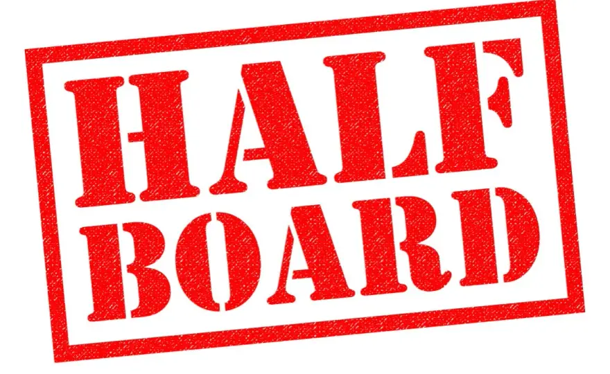 Half board w hotelu - co obejmuje i kiedy warto wybrać HB?