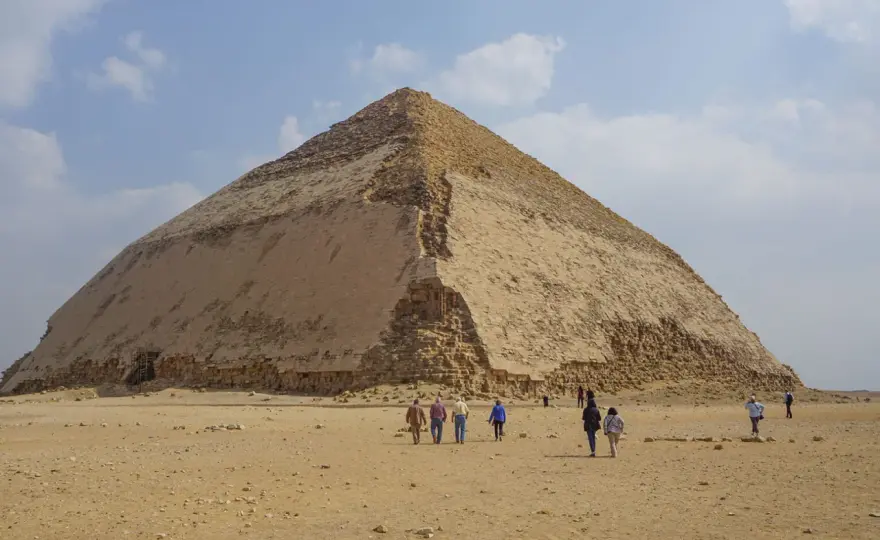 Gdzie są piramidy w Egipcie? Giza, Sakkara i Dahszur
